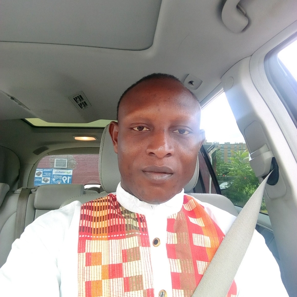 Meet your Posher, Attia - Picture 1 of 1